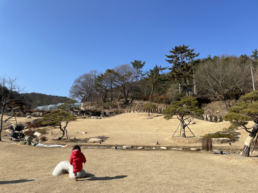 사랑 <느티나무의 > 24