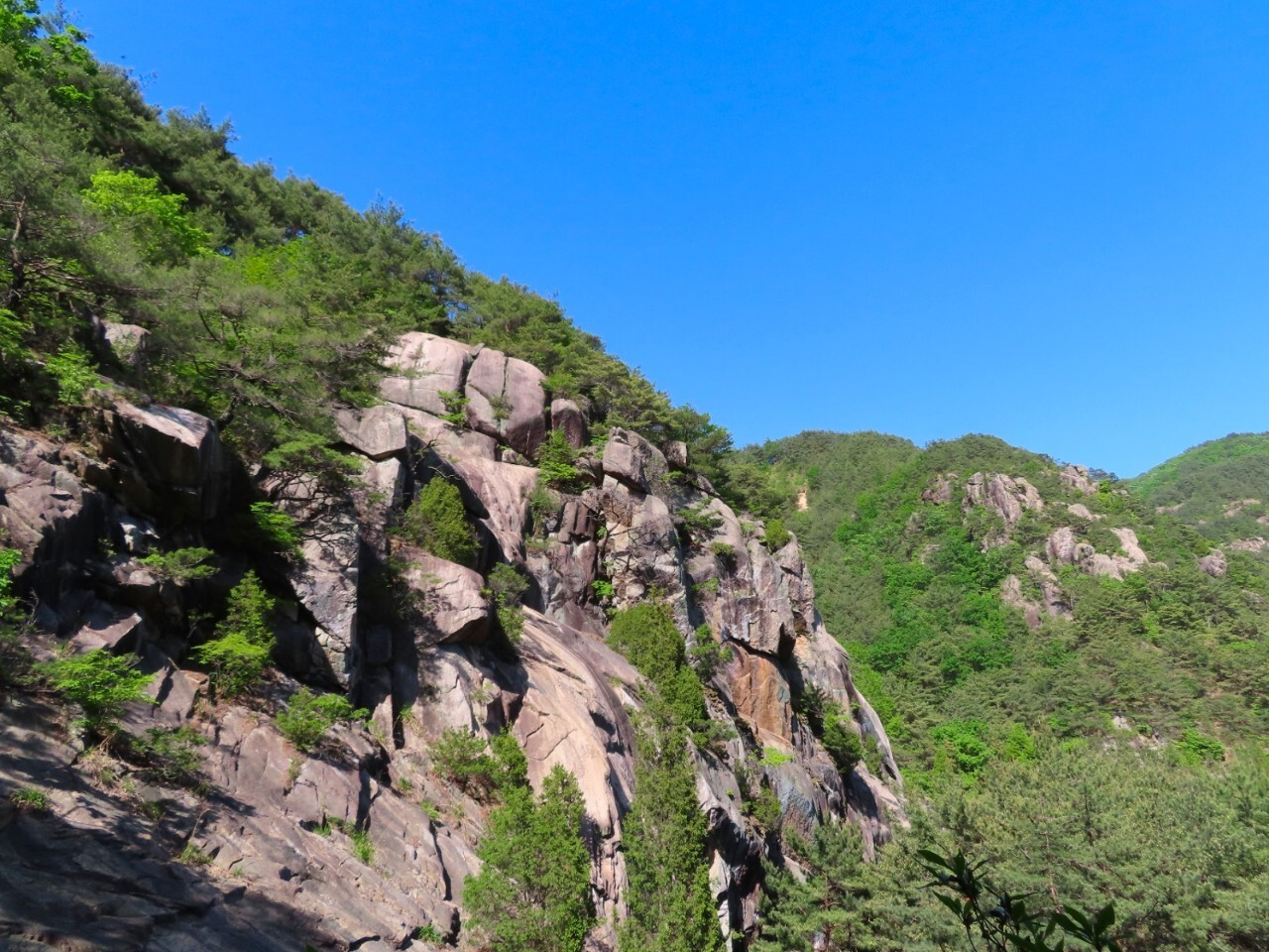 블랙야크 100+, Y출렁다리, 70