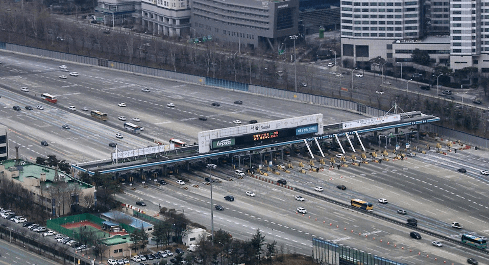 서울 고속도로 입구