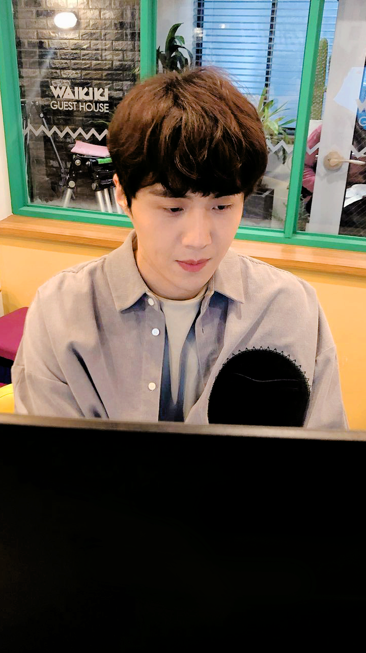 img.png