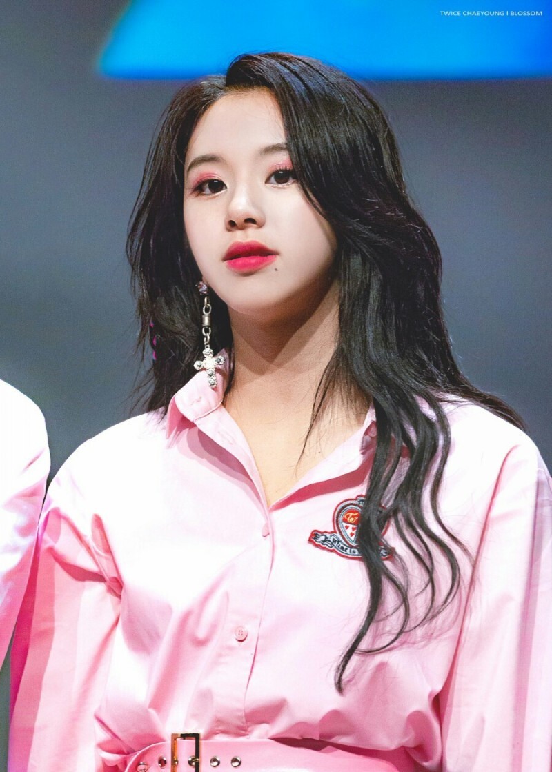 채영 트와이스 나이 프로필 키 숏컷 실물 고화질 화보 단발 과거 레전드 타투