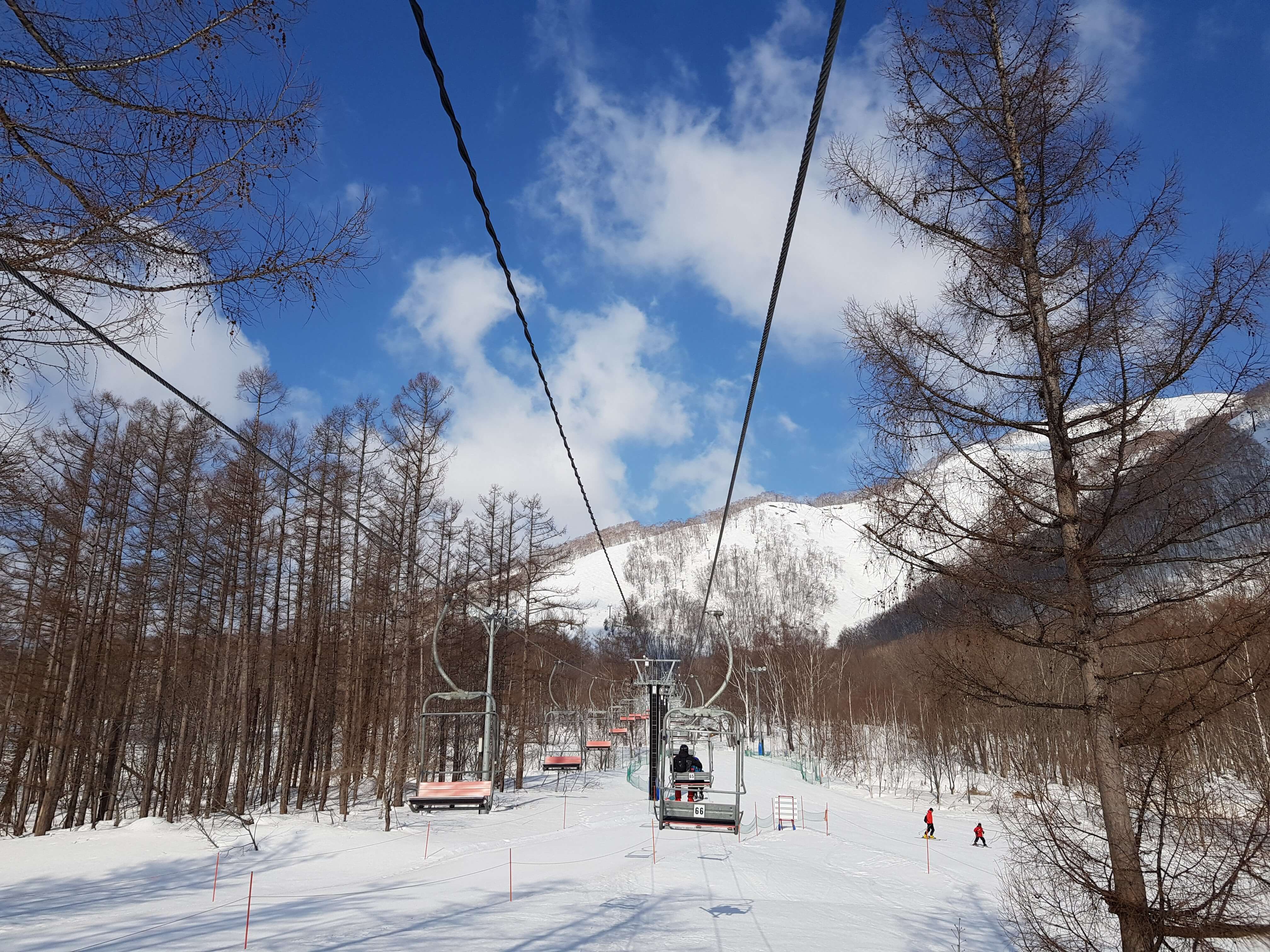 niseko-village-lift