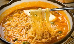  소울푸드 국물 라면 맛있게 끓이는 법 3가지 알아보기