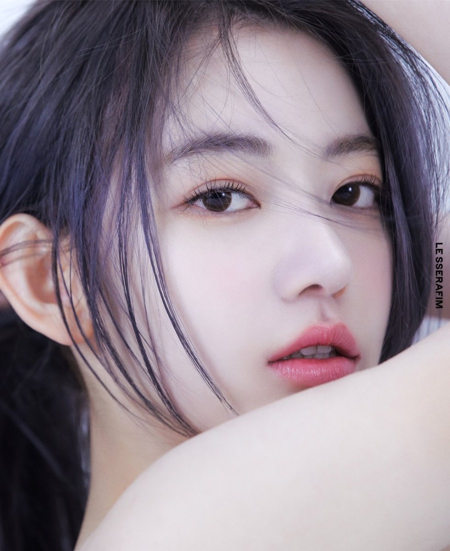  르세라핌으로 데뷔하는 미야와키 사쿠라 티저 이미지 유튜브 공개