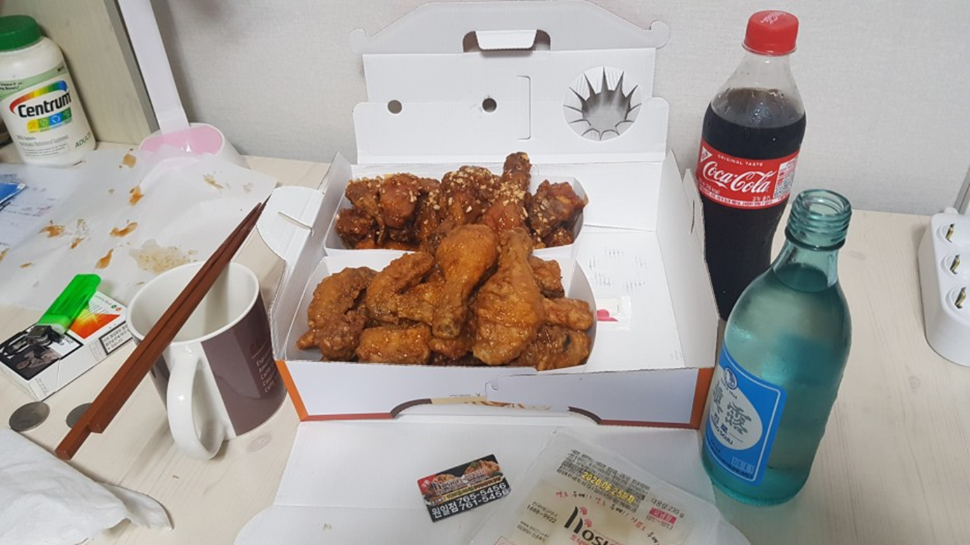 호식이 두마리 치킨 이미지