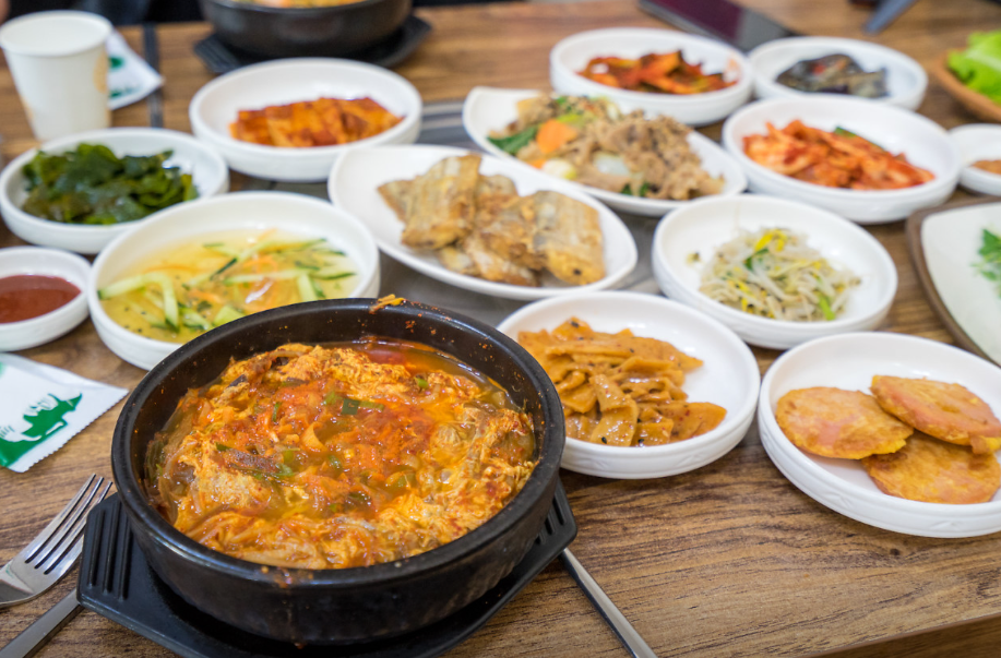 제주 김치찌개 김치마을