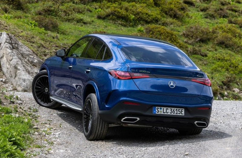벤츠 GLC 쿠페 풀체인지 300&amp;#44; 220d 가격 연비 성능 옵션
