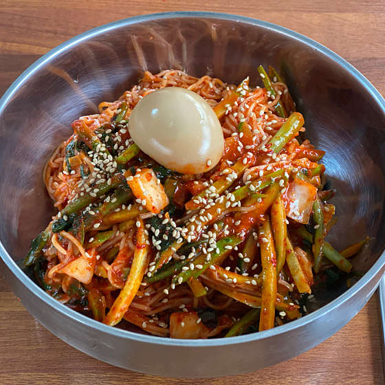 비빔국수의