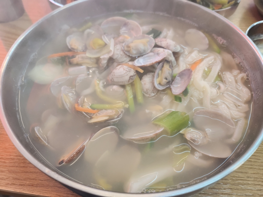 항아리수제비 이미지