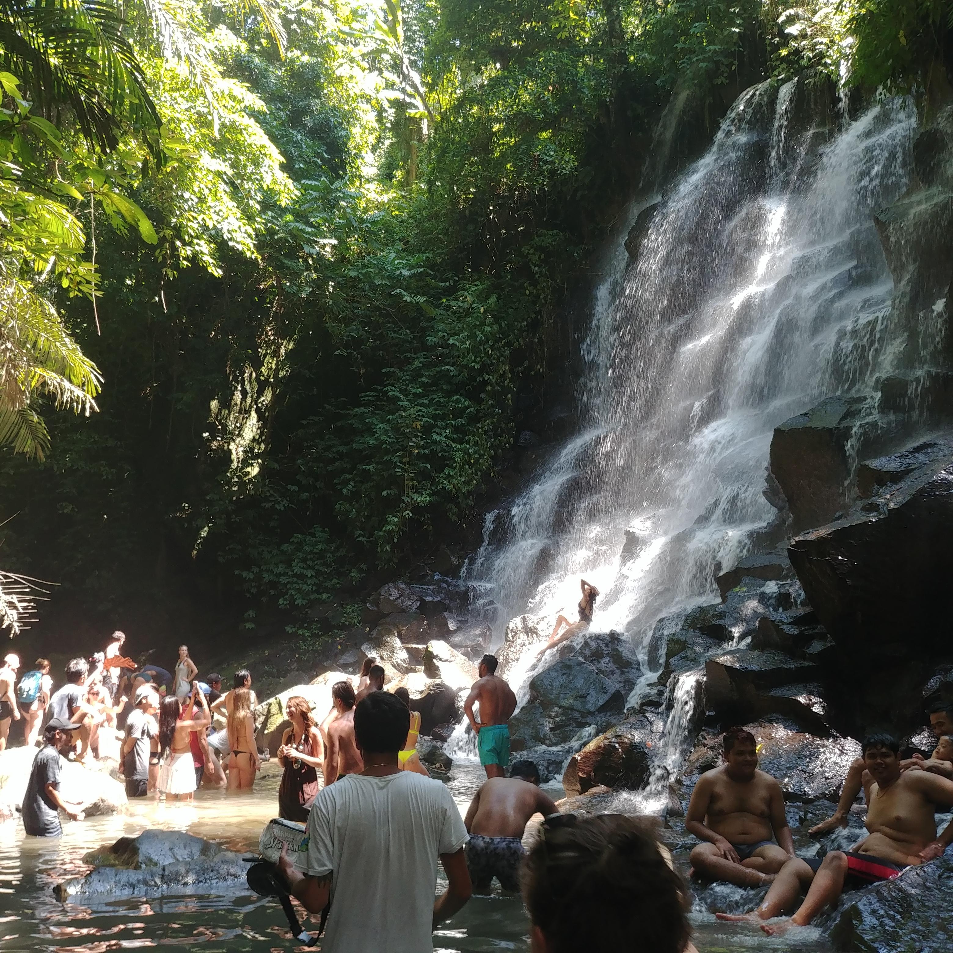 발리 우붓 폭포 여행 Kanto Lampo Waterfall