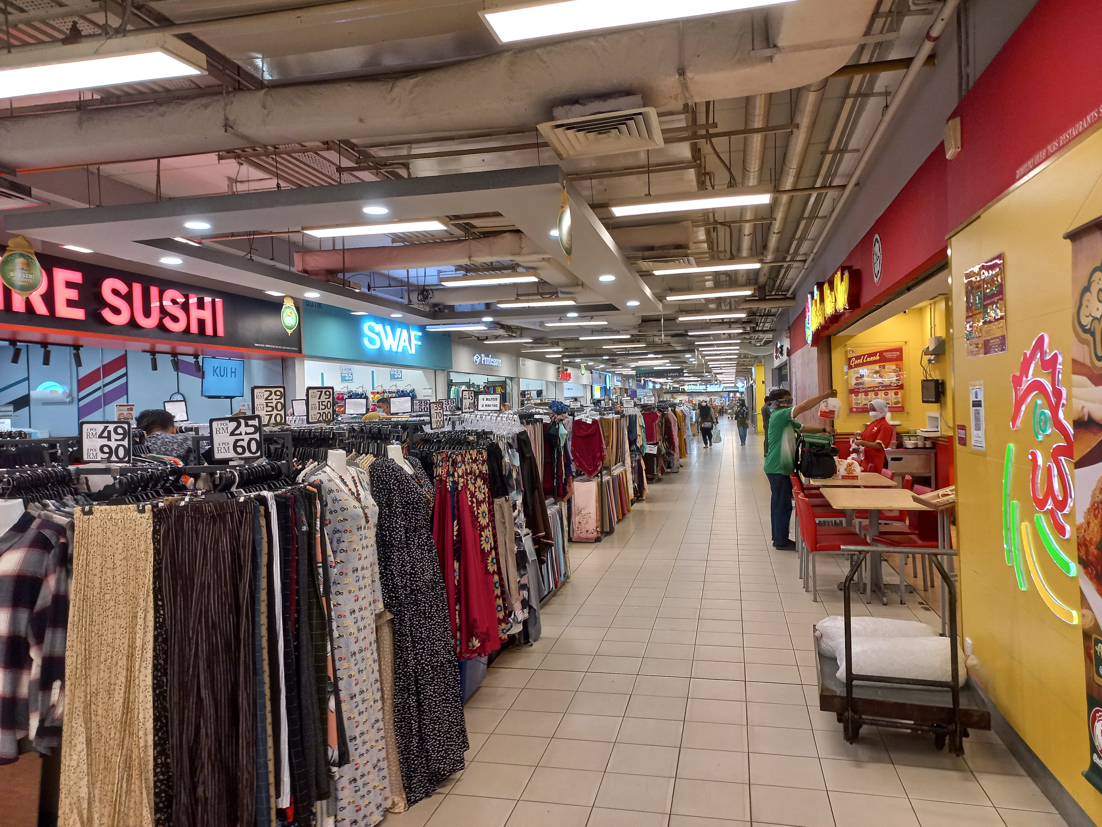 말레이시아-서민들이-이용하는-쇼핑몰