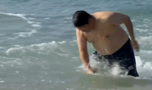 정형돈 공황 불안 뭉찬 맨끝에서 무표정 안절부절 안타까운 표정 포착 부인 불안 다이어트  불안증세 재발 해설못해 김용만이 대신