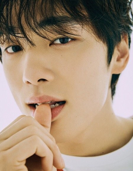  김정현 나이 3년전 드라마 시간 무성의 논란 이유?