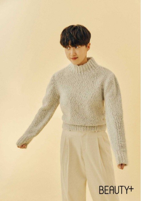 김희진 YGX 리전마에서 본업 존잘러 화보 양궁 안산 배구선수 3