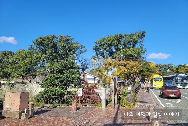 구마모토성-초입
