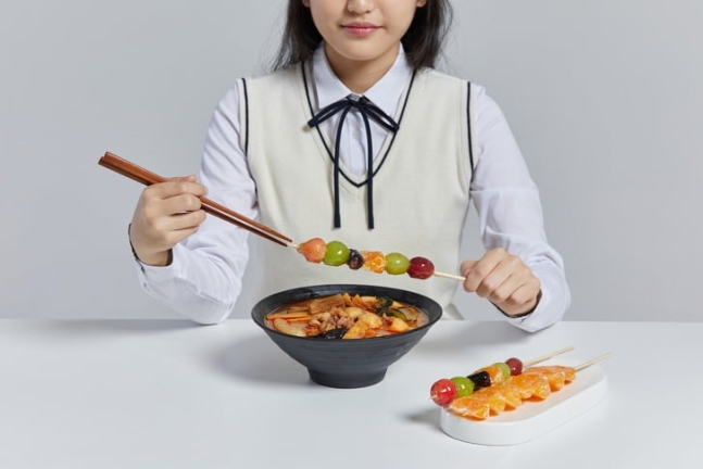 매운맛의 대세, 마라 라면 열풍! – 오뚜기, 팔도, 농심, 풀무원의 신제품 출시 소식