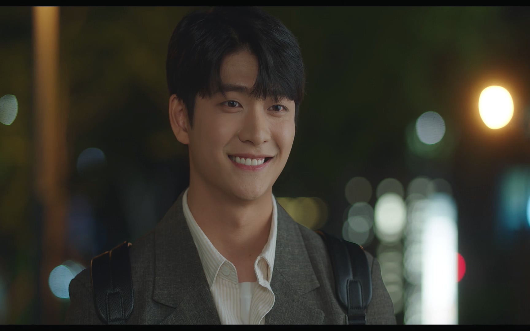 이상한 변호사 우영우.E10p.NF.WEB-DL.AAC.H264-WITH.mp4_20220815_152351.788.jpg