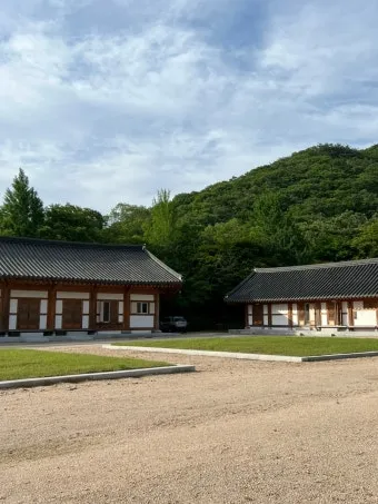 자연 속 템플스테이 베스트 10 (내소사 백담사 숨겨진 명사찰)_9