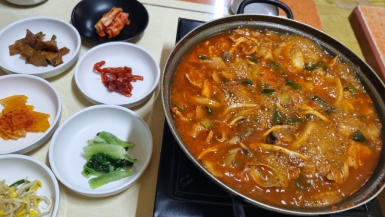 까치식당 이미지