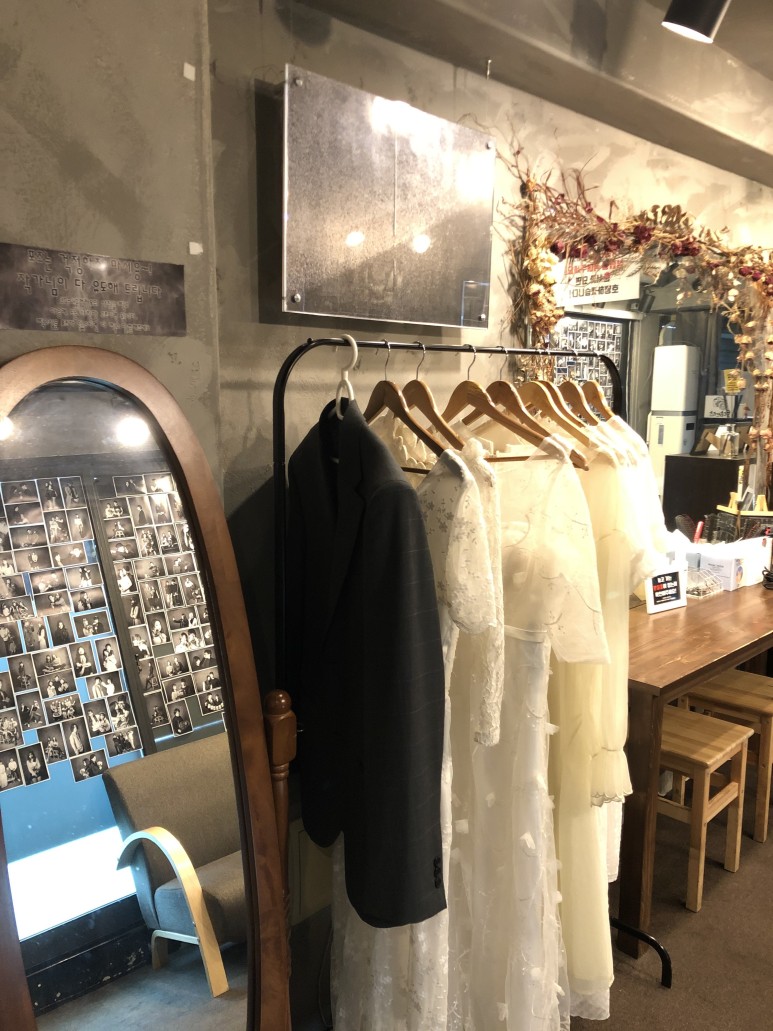 스튜디오 대학로 흑백사진관 서울 우정사진 13