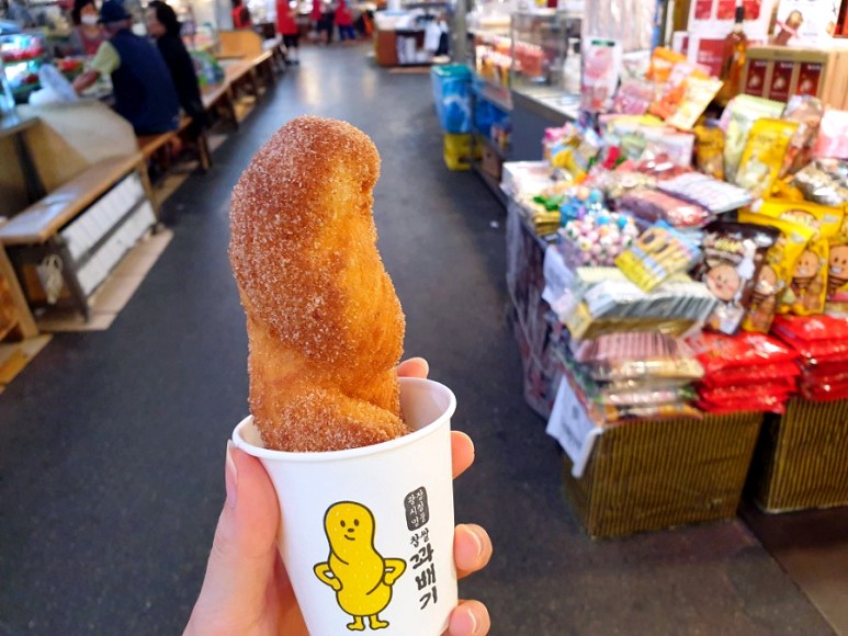찹쌀꽈배기 이미지
