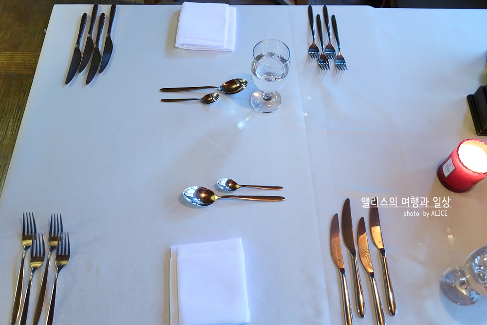 씨에스호텔 제주 전통 5성급 호텔 씨에스 다이닝 레스토랑 연말 특별한 코스메뉴 즐기기