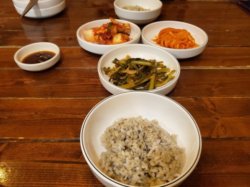 손칼국수와보리밥 이미지