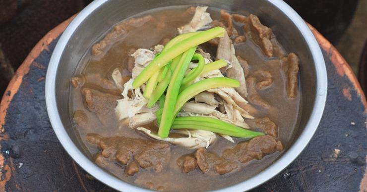 도토리닭수제비