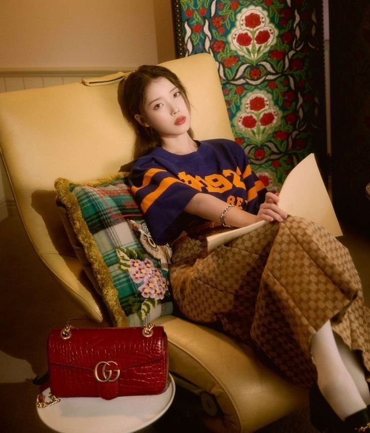 아이유 사진 모음 배경화면 휴대폰 배경 바탕화면