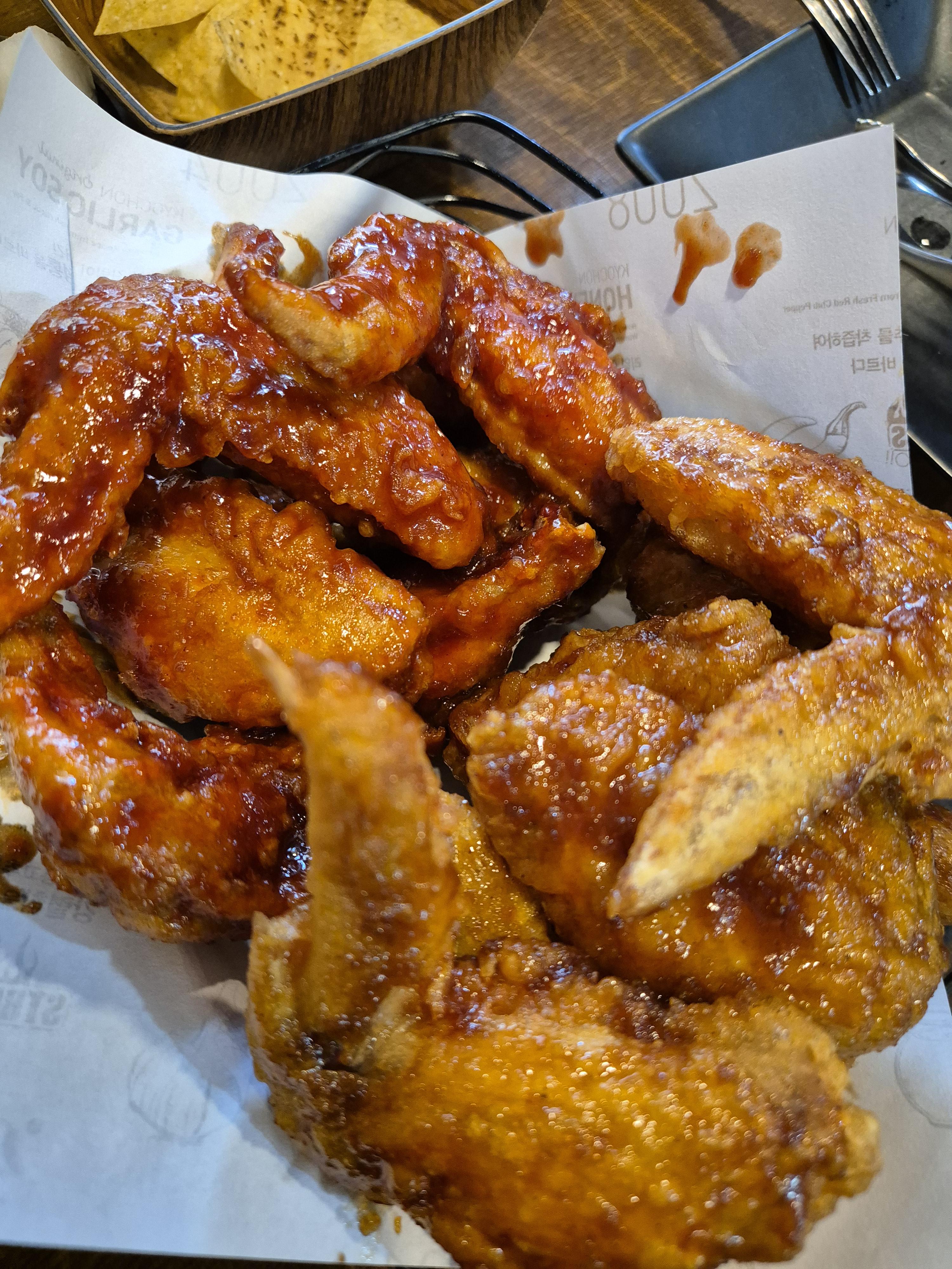 교촌치킨 무실점 4