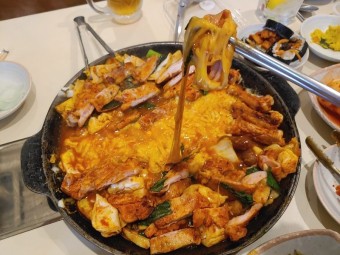 치즈닭갈비 삼겹닭갈비