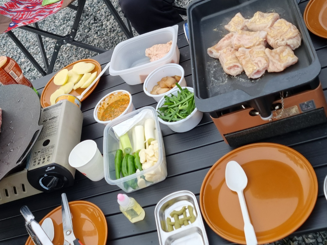 (충주캠핑장) 호수가 보이는 프라이빗한 '탄금호캠핑장' 23