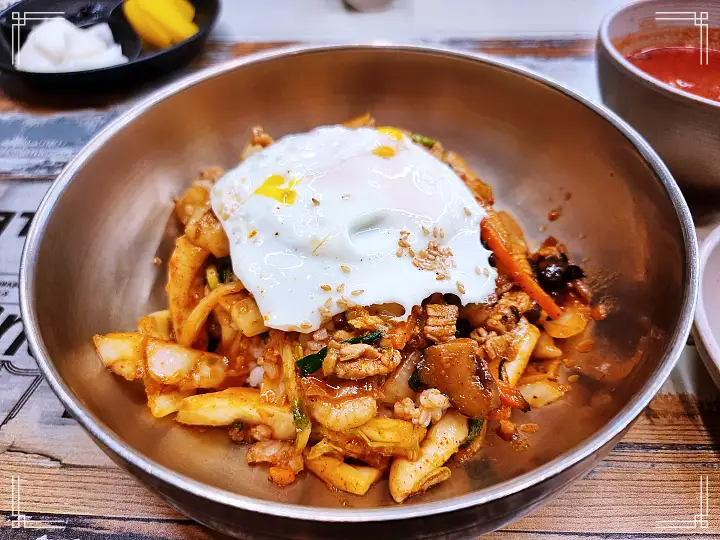 이만기 동네한바퀴 중화비빔밥 40년 노포 짬뽕 매콤 중화 비빔밥 대구 중구 남산동 맛집 소개