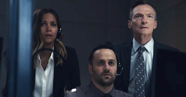 <문폴> 영화 리뷰..패트릭 윌슨,할리 베리,존 브래들리 6 img