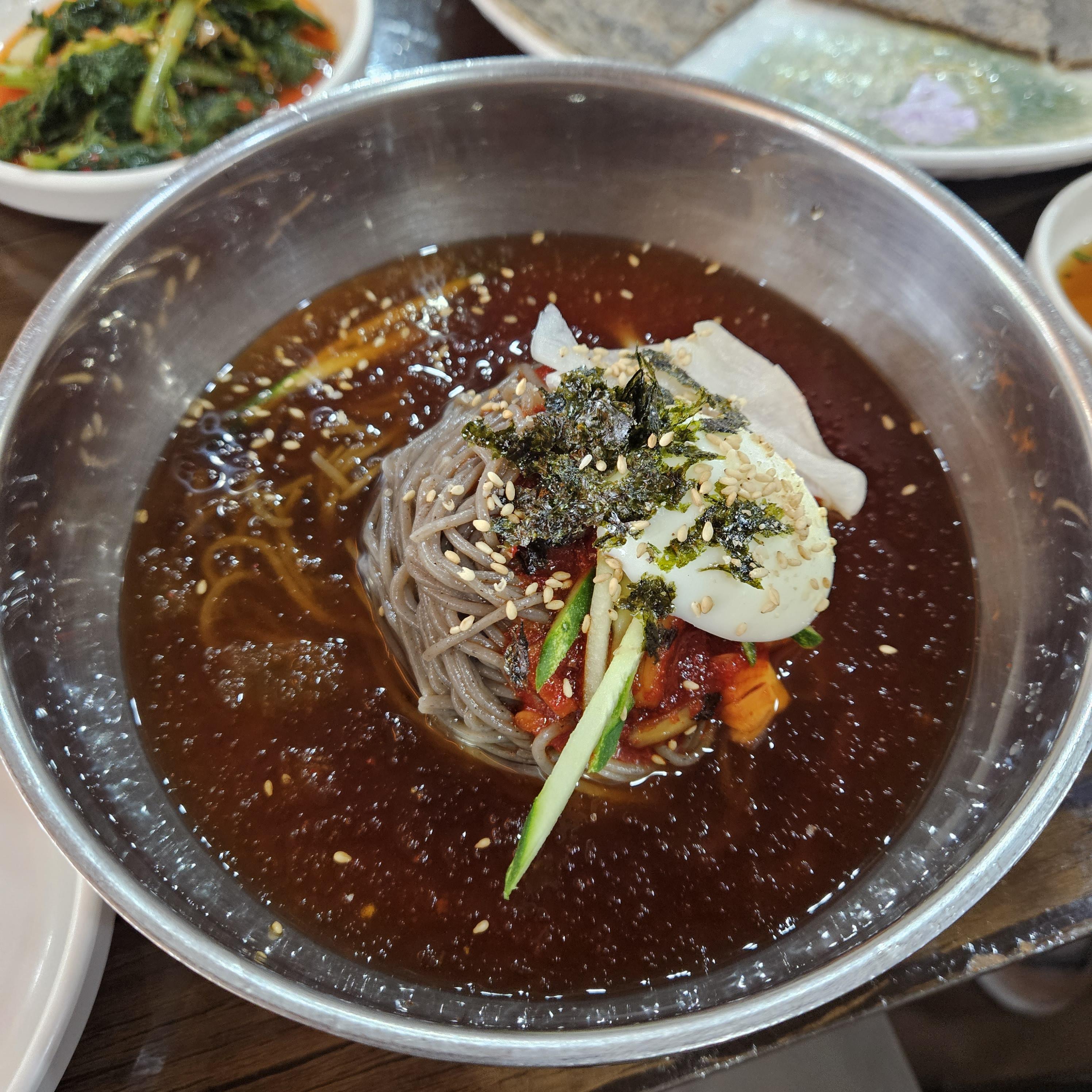  사당맛집 남성역 앞에서 막국수와 메밀전 그리고 감자만두 메뉴추천 -  봉평메밀 막국수
