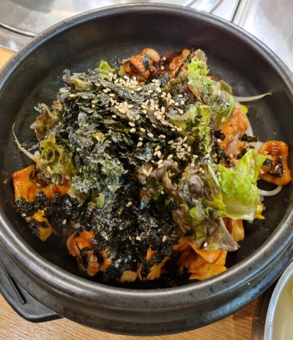  [서울 송파구 문정동] 완산골 명가 문정법조타운점 점심-돌솥쭈꾸미비빔밥