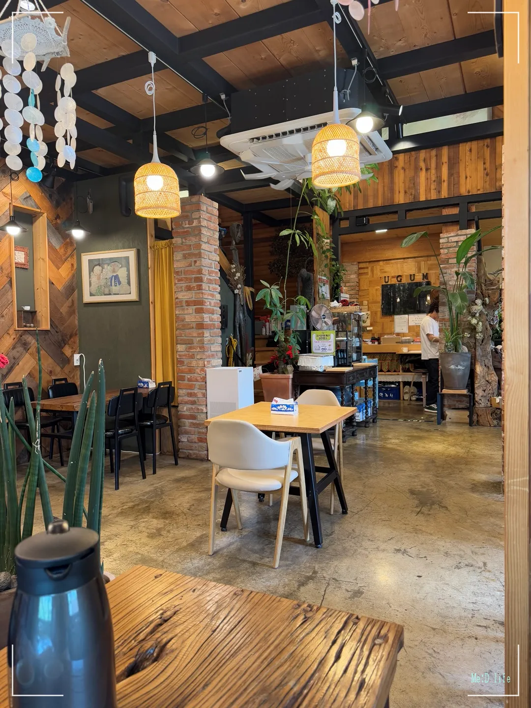 우굼-제주도-애월-국수-성게 전복장 비빔밥-톳튀김 명란 비빔밥-톳-바릇국수-몰망국수-고기국수-해산물국수-내부