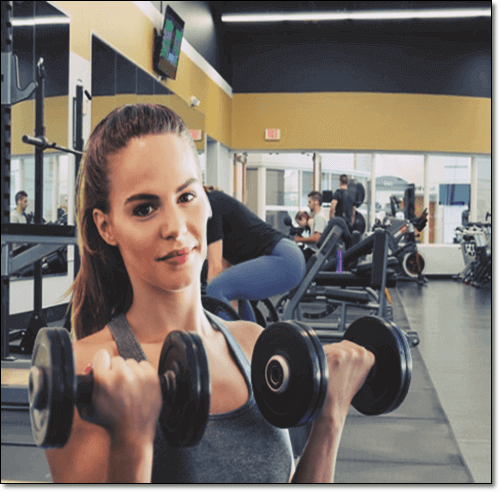 호랑이 콩 효능 근육 생성&#44; 근력 운동하는 여성