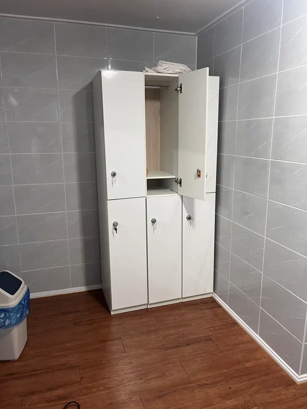 강원도_춘천_용화산_테마파크_캠핑장_메인_샤워실