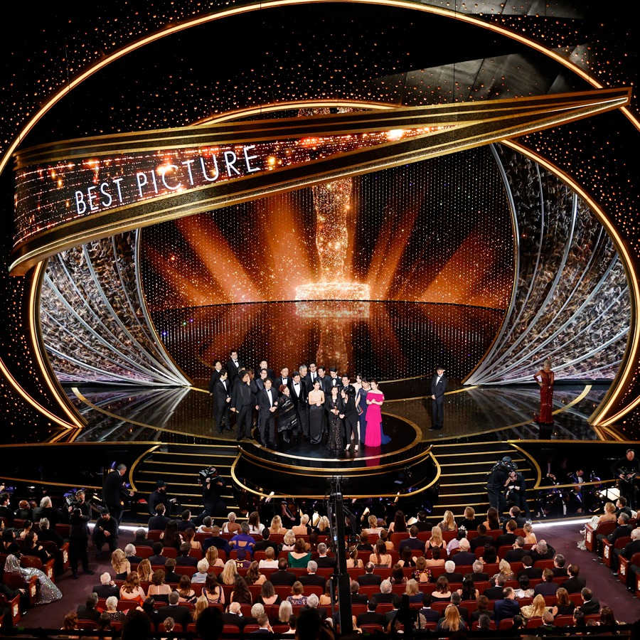  'Parasite' makes history in claiming 4 Oscars