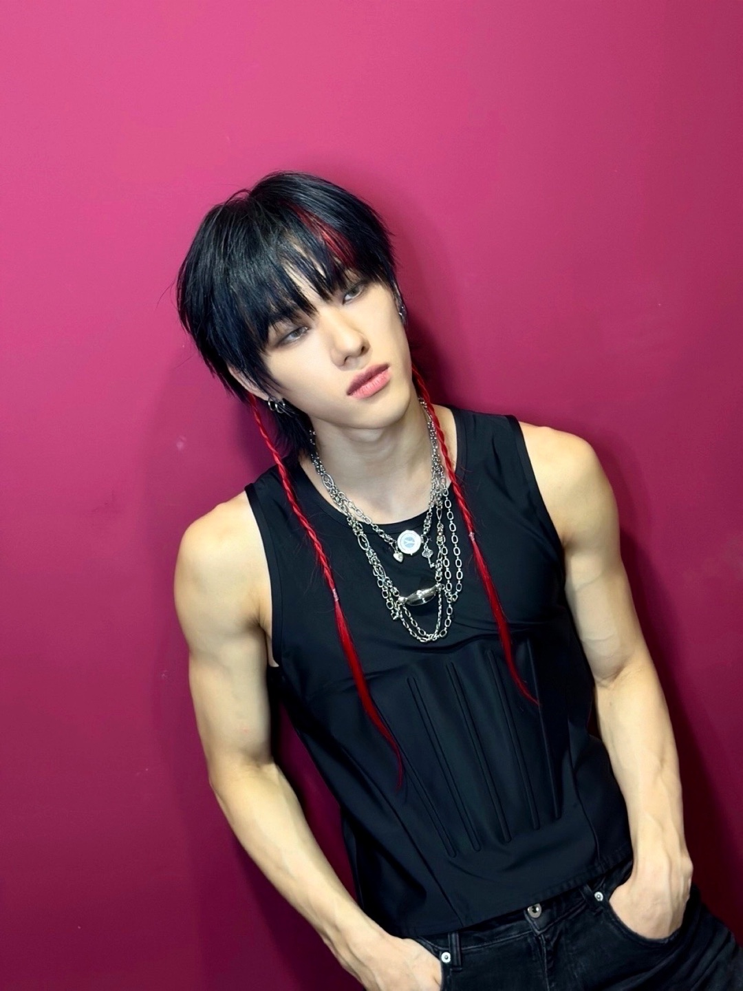 1살 차이 나는 남동생한테 자꾸 뽀뽀하는 형...jpg | 인스티즈