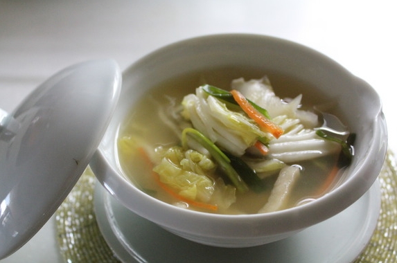  김장 백김치 맛있게 담그는방법(초간단한 레시피, 국물, 절이는 시간, 보관), 재료 및 효능 한눈에 정리