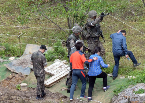 임병장 총기 난사, 무장탈영 사건 관련사진