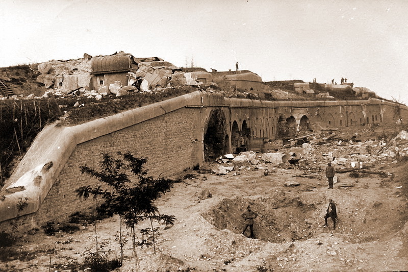 파괴된 프세미실 요새