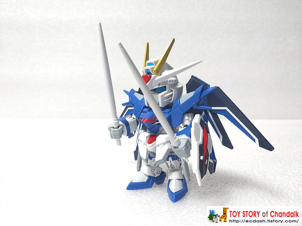 [반다이] BANDAI - SD GUNDAM EX-STANDARD 020 STTS-909 RISING FREEDOM GUNDAM (라이징 프리덤 건담)