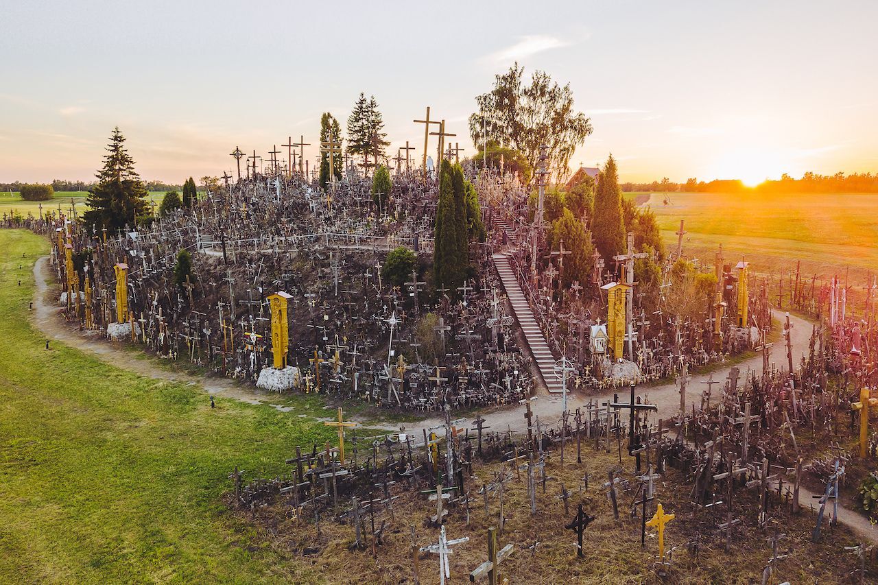  남들과 다른 이색 여행! The Hill of Crosses, Lithuania