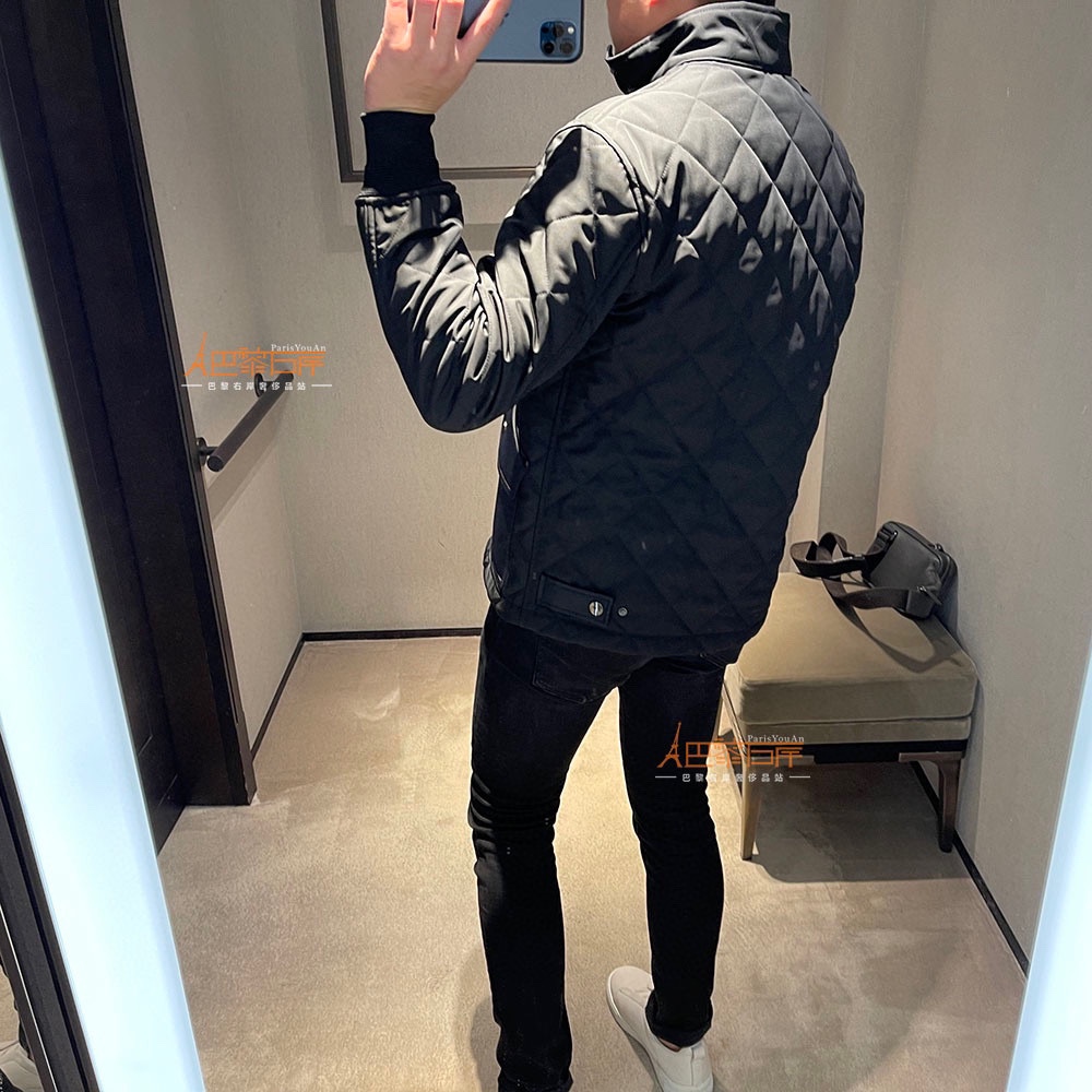  버버리 22FW 다이아몬드 퀼팅 스탠드 칼라 코튼 자켓 8047934 명품새삥 탑스토니 탑몽클