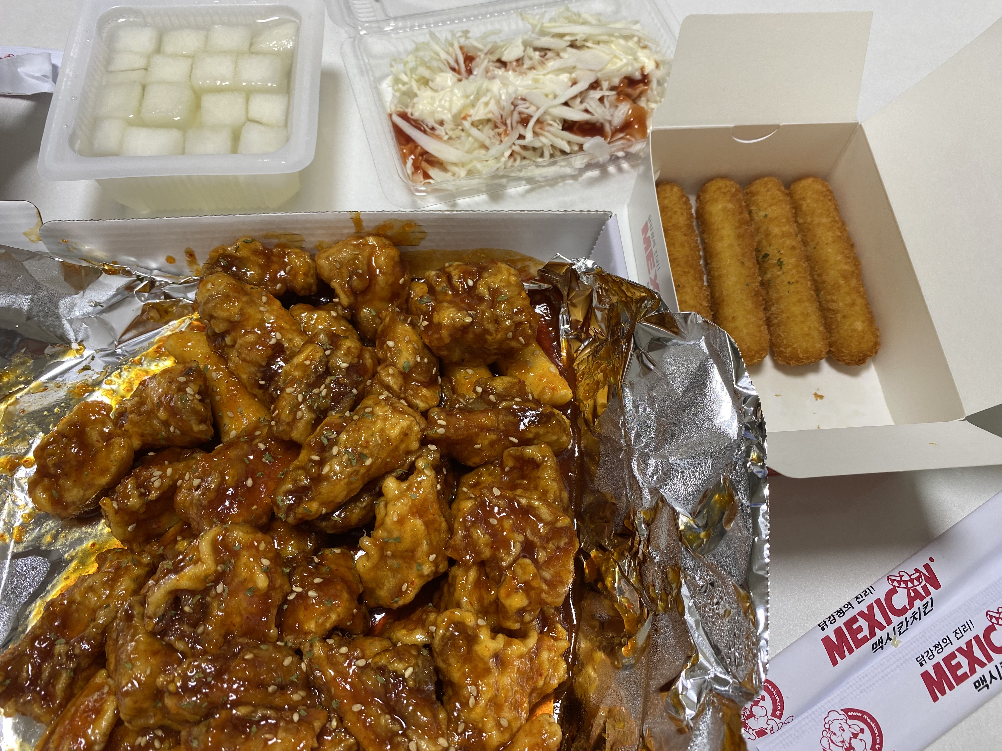  맛있다고 입소문난 맥시칸 닭강정 후기