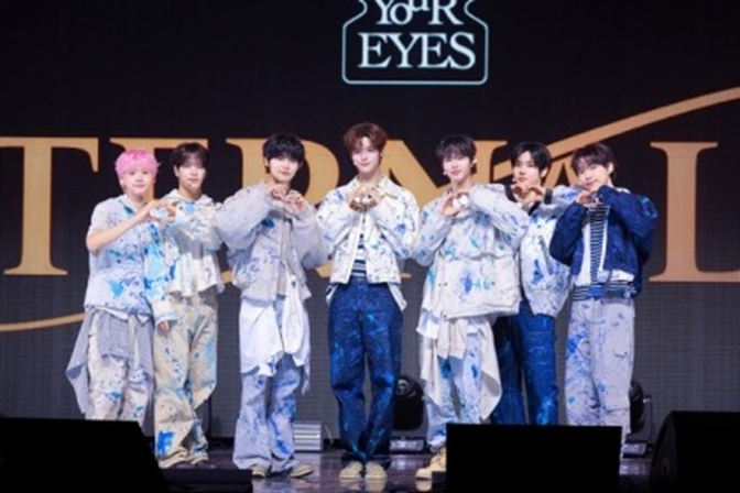  오늘 데뷔한 JTBC 서바이벌 데뷔조 클로즈 유어 아이즈 기사사진