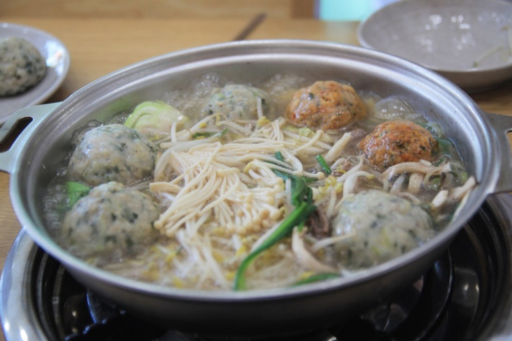  생방송투데이 굴림 만두 전골 고양 일산동구 맛집 식당 위치 어디